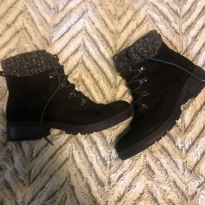 Women’s size 9 black combat boots